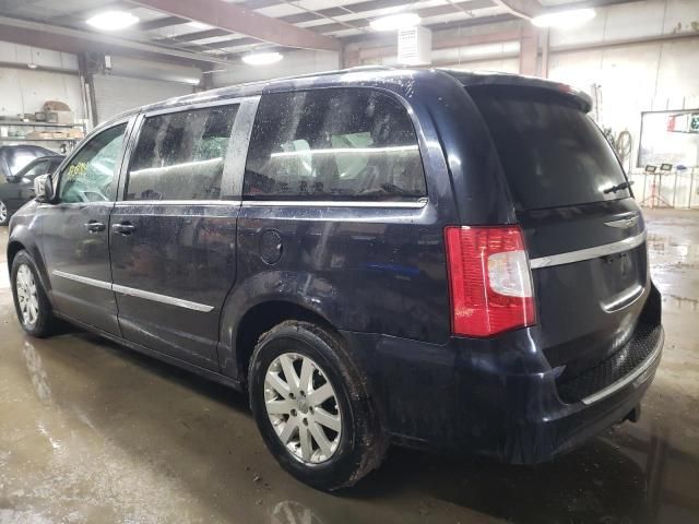 2011 Chrysler Town & Country Touring L