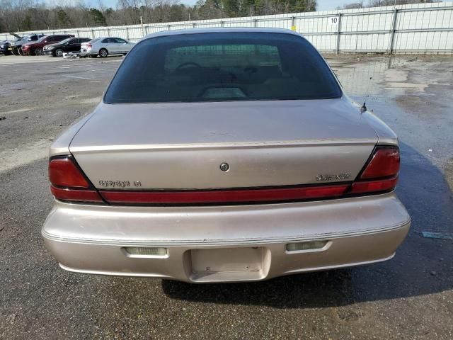 1999 Oldsmobile 88 Base