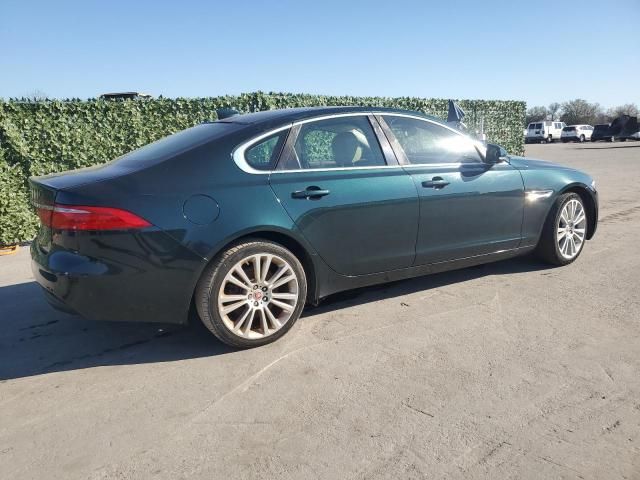 2017 Jaguar XF Prestige