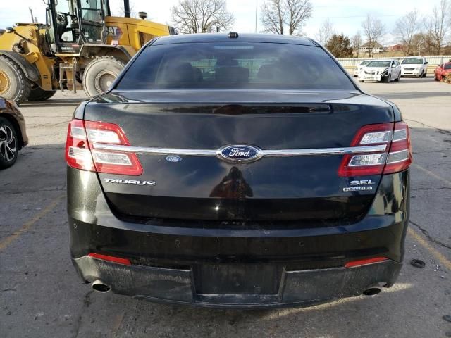 2013 Ford Taurus SEL