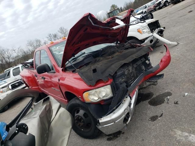 2005 Dodge RAM 3500 ST