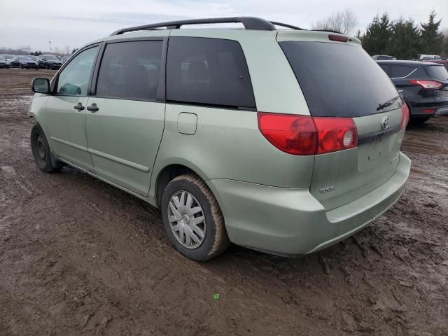 2009 Toyota Sienna CE