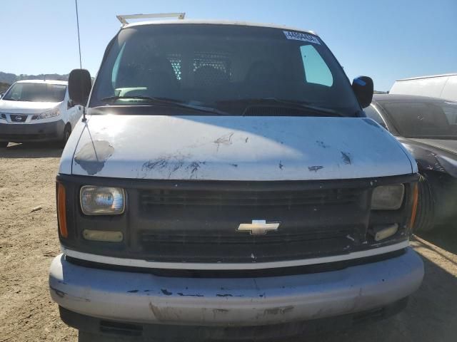 2002 Chevrolet Express G2500