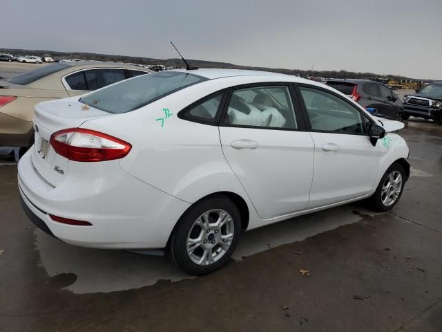 2016 Ford Fiesta SE