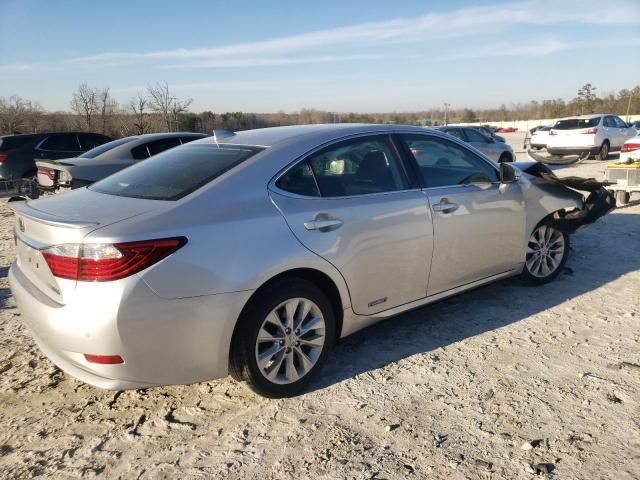 2015 Lexus ES 300H