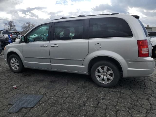 2010 Chrysler Town & Country Touring