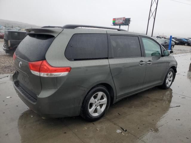 2011 Toyota Sienna XLE