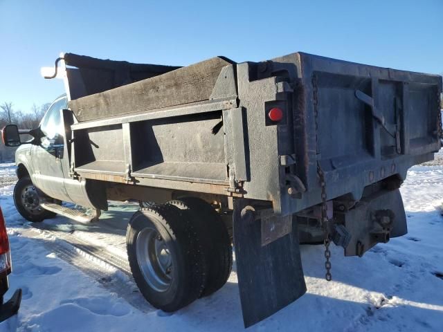 2003 Ford F550 Super Duty