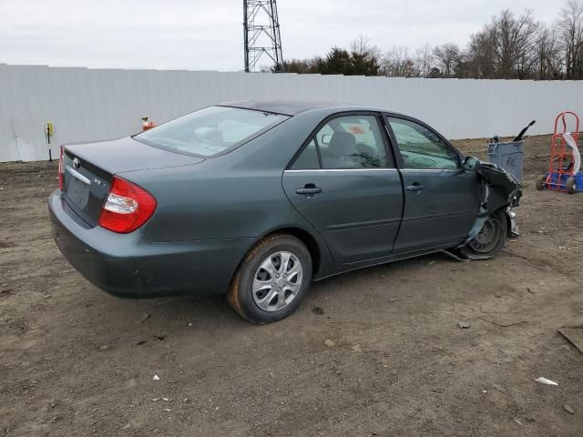 2004 Toyota Camry LE