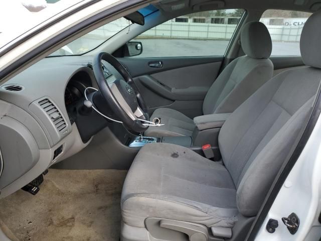 2010 Nissan Altima Base