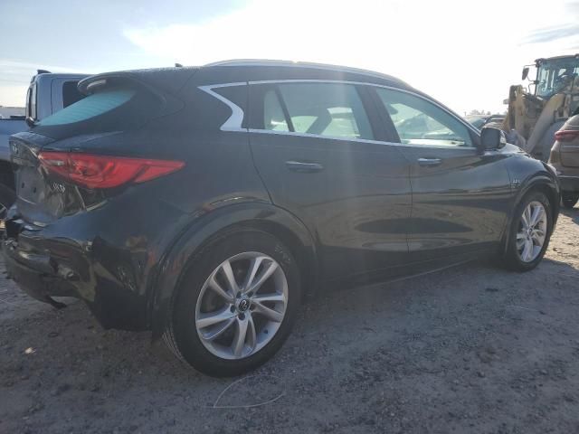 2017 Infiniti QX30 Base