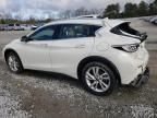 2017 Infiniti QX30 Base