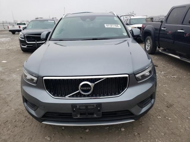 2019 Volvo XC40 T5 Momentum