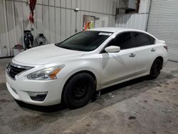 Salvage cars for sale from Copart Florence, MS: 2015 Nissan Altima 2.5