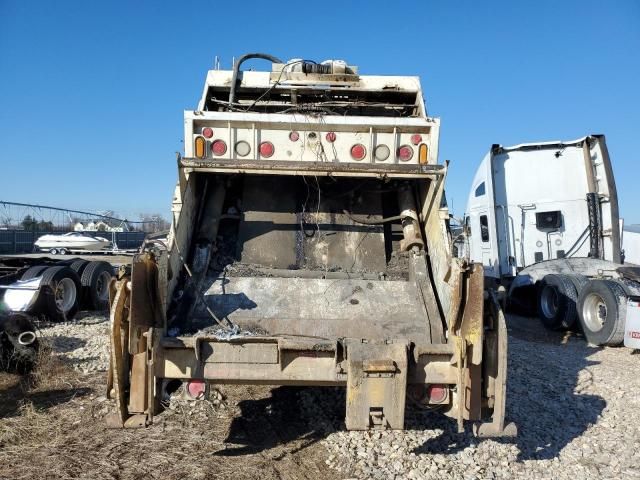 2015 Freightliner M2 106 Medium Duty