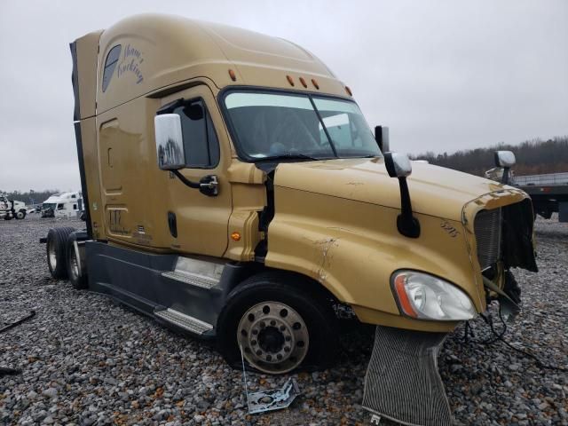 2016 Freightliner Cascadia 125