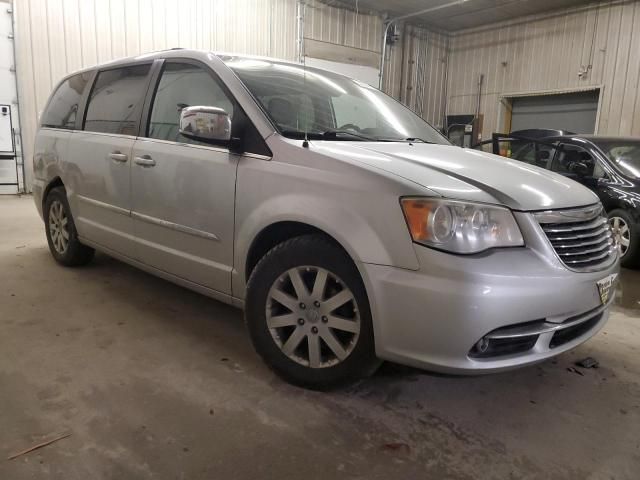 2011 Chrysler Town & Country Touring L