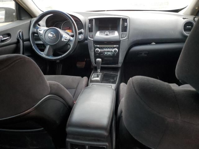 2010 Nissan Maxima S