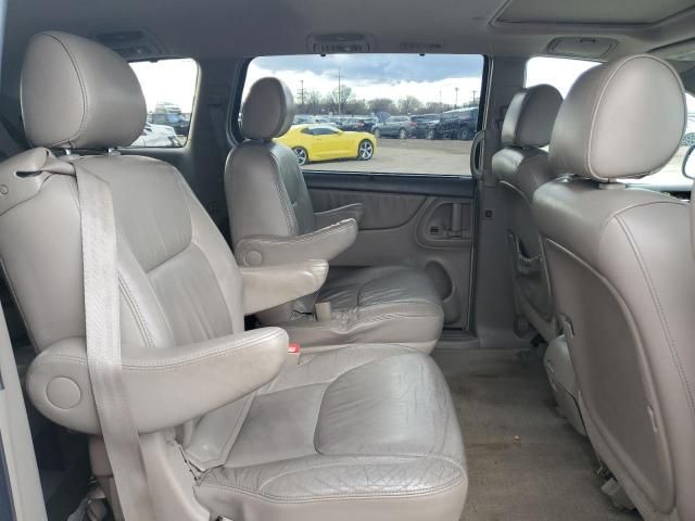 2006 Toyota Sienna XLE