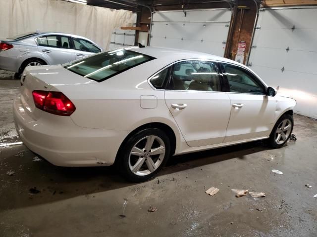 2013 Volkswagen Passat SE