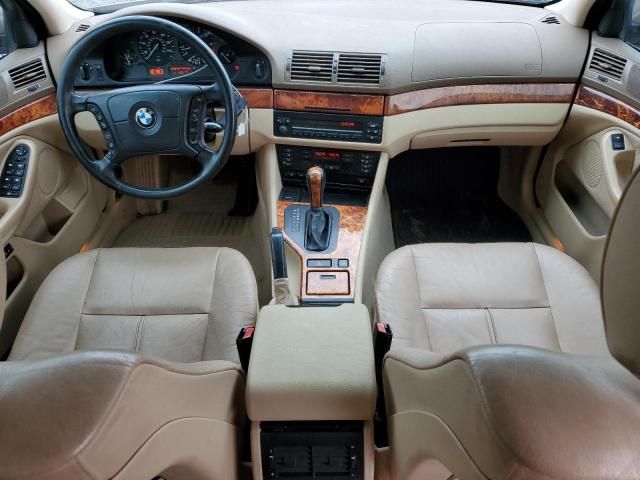 1999 BMW 528 IT Automatic