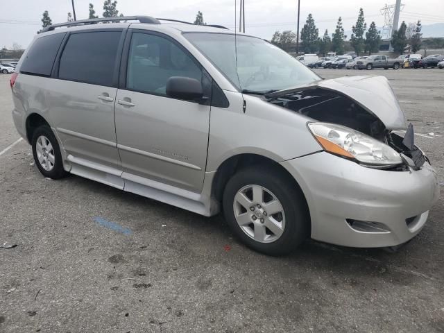 2007 Toyota Sienna CE