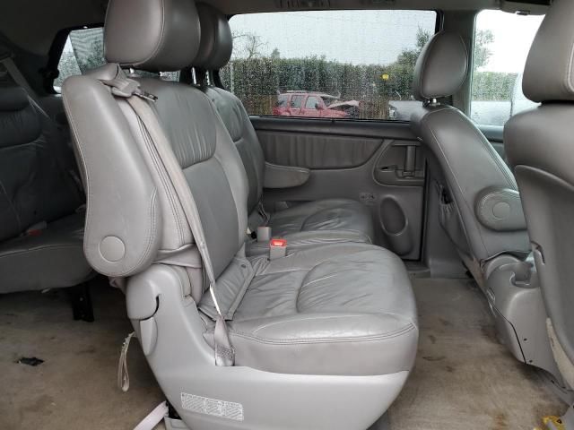 2009 Toyota Sienna XLE