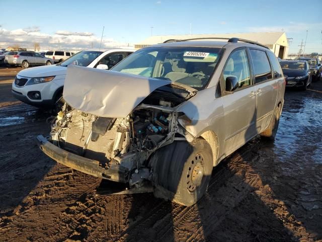 2006 Toyota Sienna CE