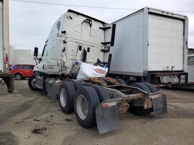 2014 Freightliner Cascadia 125