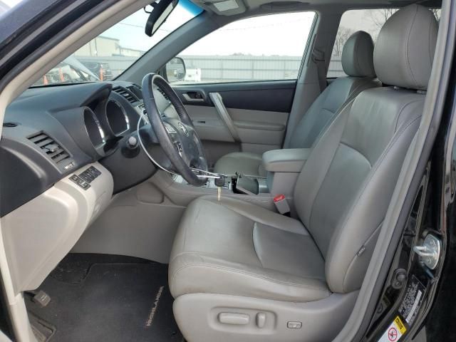 2013 Toyota Highlander Base