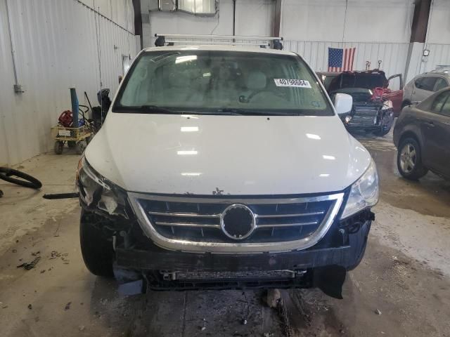 2009 Volkswagen Routan SEL