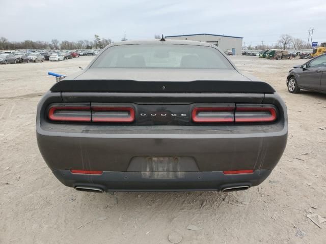 2017 Dodge Challenger SXT