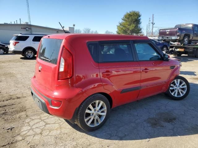 2013 KIA Soul +