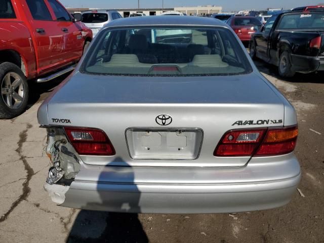 1999 Toyota Avalon XL