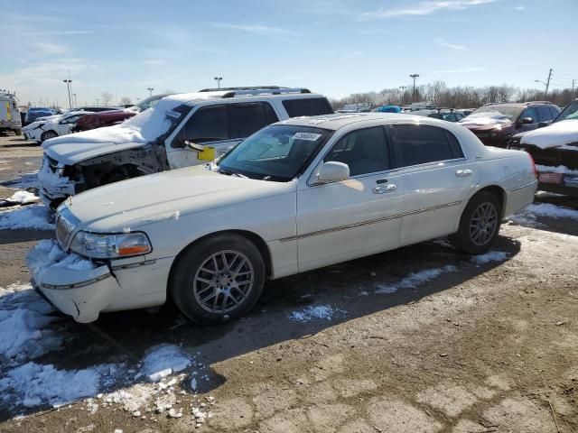 2004 Lincoln Town Car Ultimate