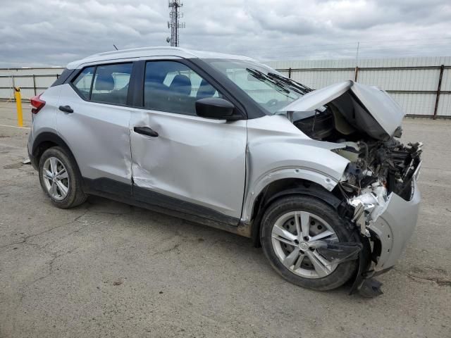 2019 Nissan Kicks S