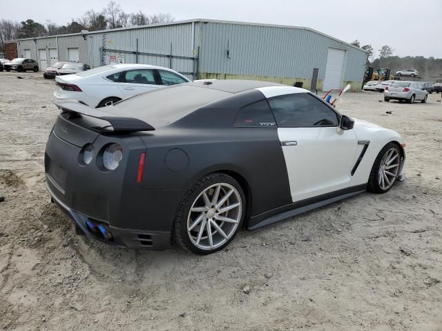 2014 Nissan GT-R Premium