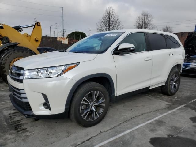 2019 Toyota Highlander LE