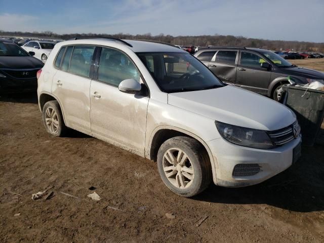 2016 Volkswagen Tiguan S