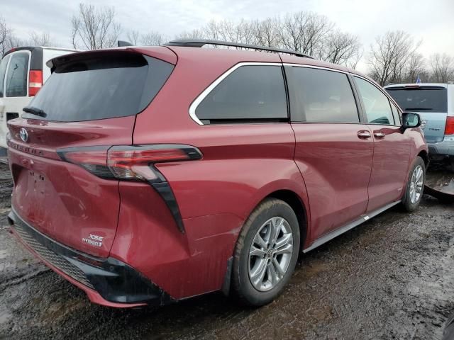 2021 Toyota Sienna XSE