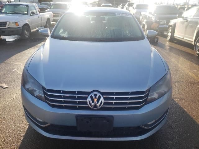 2012 Volkswagen Passat SE