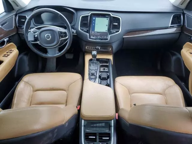 2016 Volvo XC90 T6