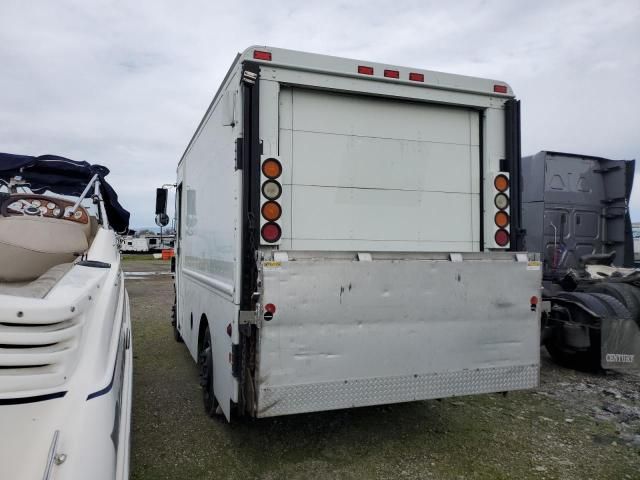 2002 Freightliner Chassis M Line WALK-IN Van