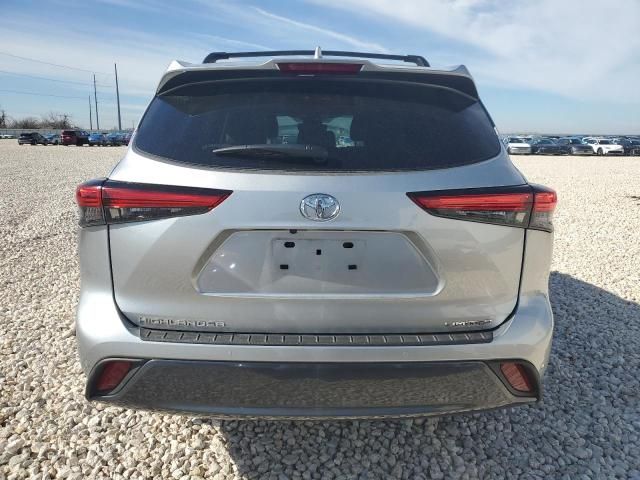 2023 Toyota Highlander L