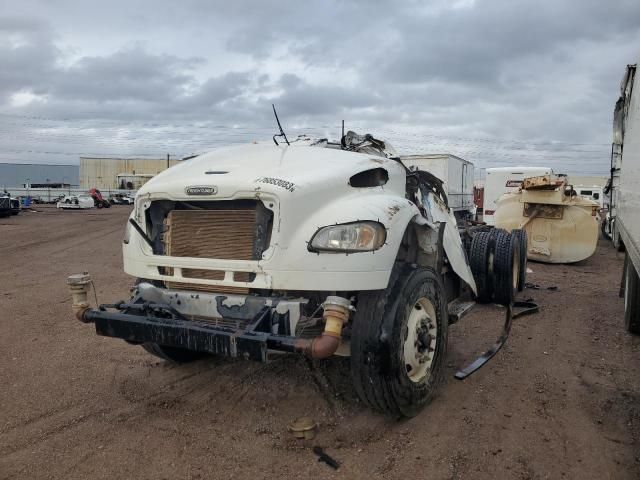 2013 Freightliner M2 106 MED