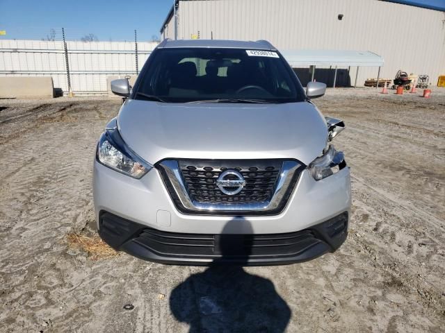 2020 Nissan Kicks SV