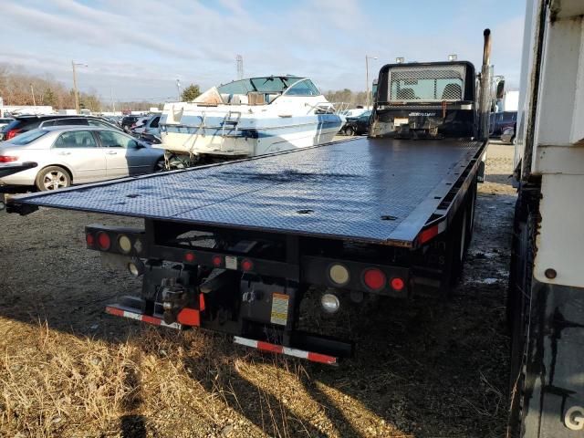 2011 Peterbilt 348