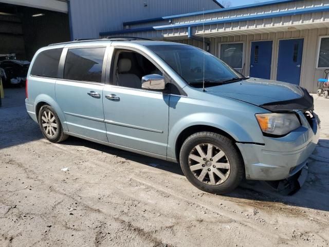 2008 Chrysler Town & Country Touring