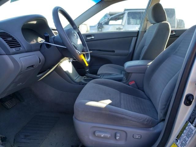 2005 Toyota Camry LE