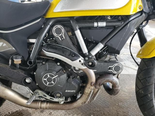 2016 Ducati Scrambler 800